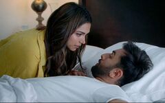 Ranbir Kapoor (Deepika Padukone)