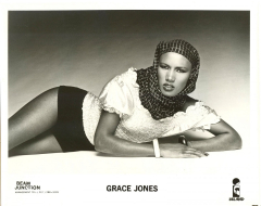 Grace Jones photo 25 of 35 pics, - photo #365508 - ThePlace2