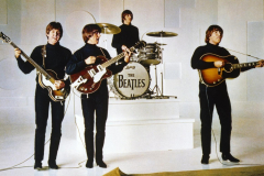 HELP, 1965 directed by RICHARD LESTER Paul McCartney, George Harrison, Ringo Starr and John Lennon