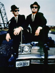 THE BLUES BROTHERS, 1980 directed by JOHN LANDIS Dan Aykroyd and John Belushi (photo)