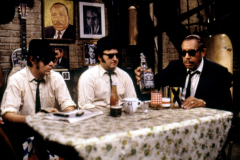 THE BLUES BROTHERS, 1980 directed by JOHN LANDIS Dan Aykroyd, John Belushi and Cab Calloway (photo)