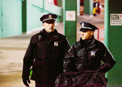 Ben Affleck (jeremy renner boston police outfit) (Jeremy Renner)